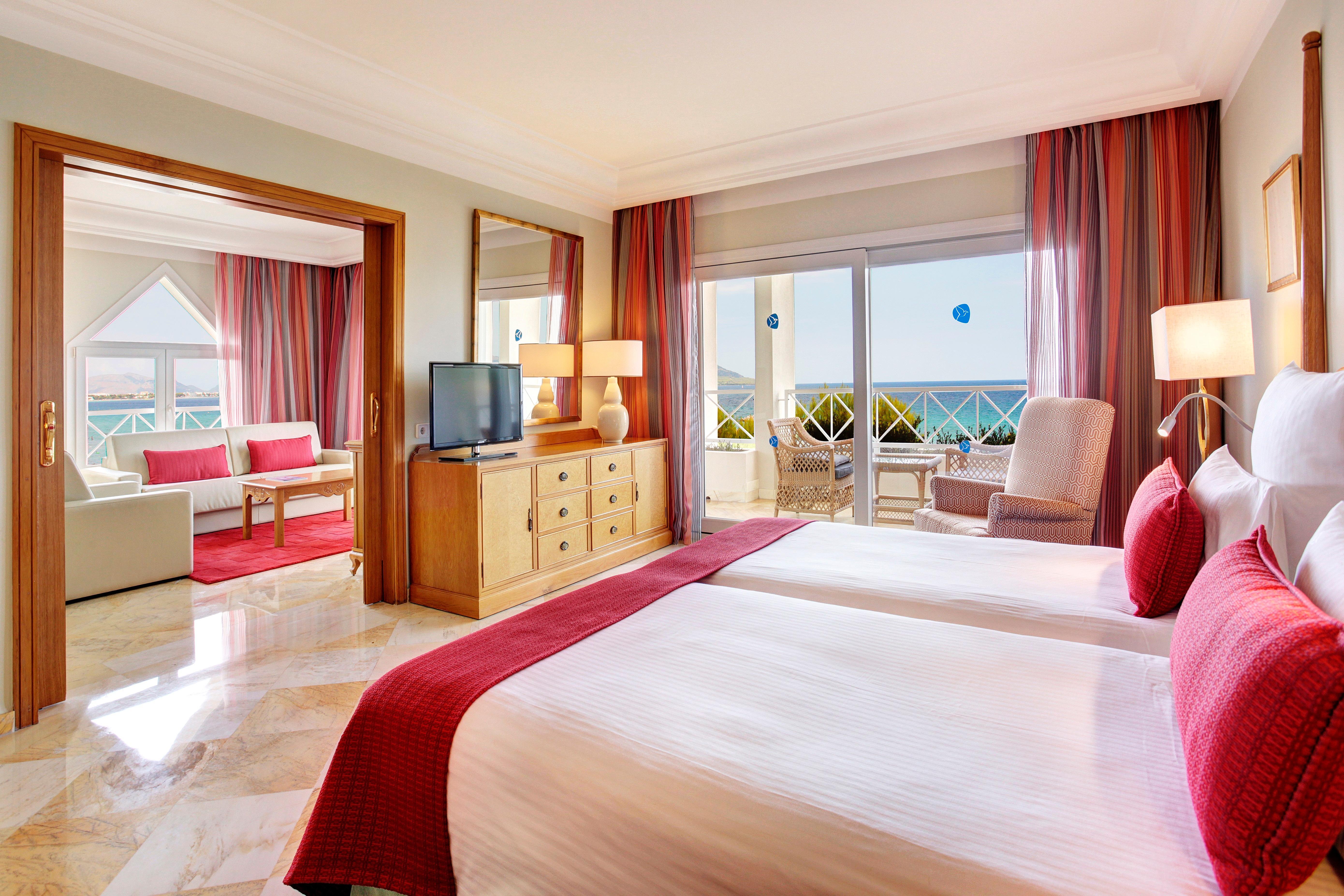 Grupotel Parc Natural & Spa Playa de Muro  Exterior photo A suite at the Hilton Sharm El Sheikh Resort