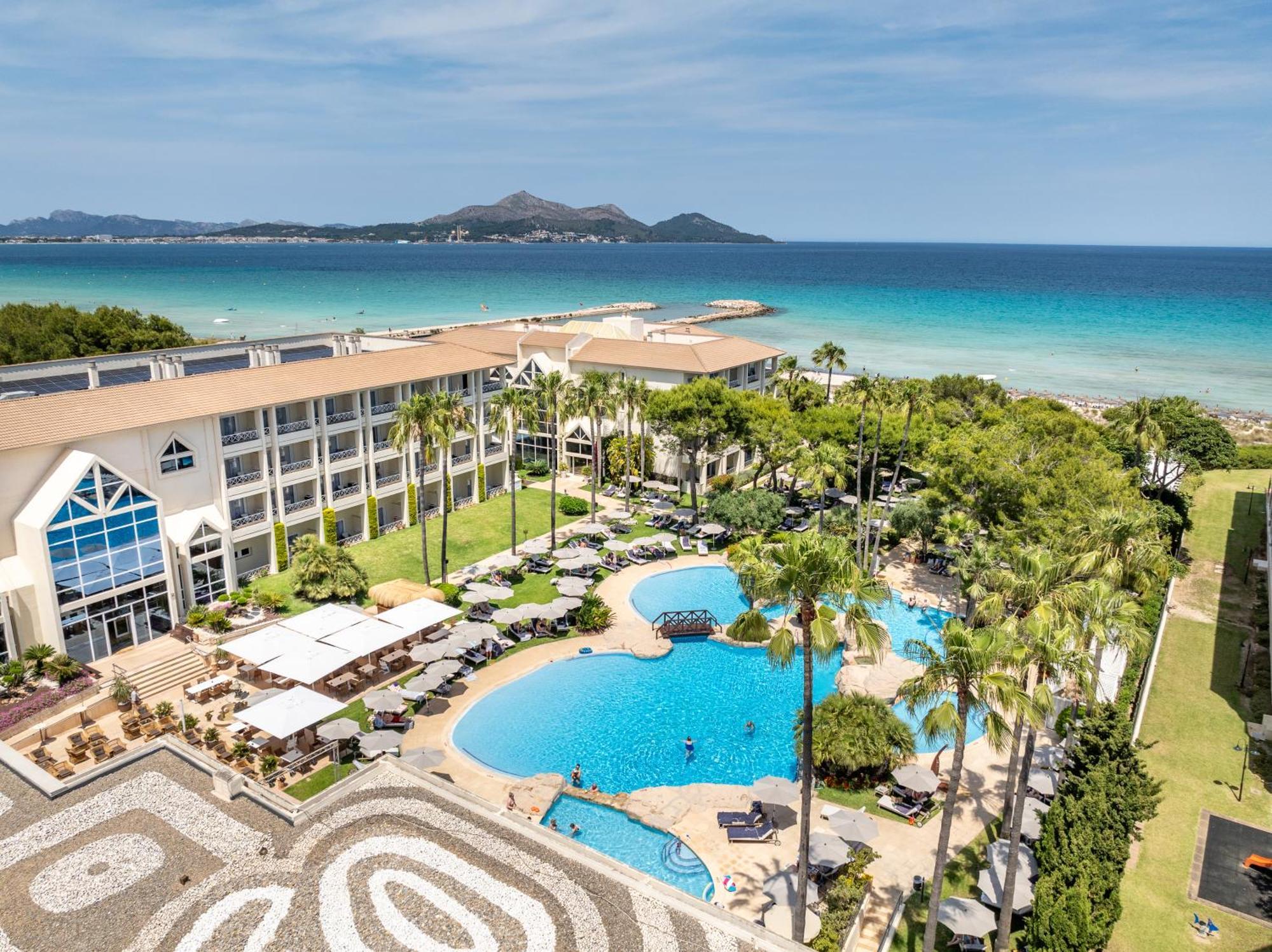Grupotel Parc Natural & Spa Playa de Muro  Exterior photo Aerial view of the hotel